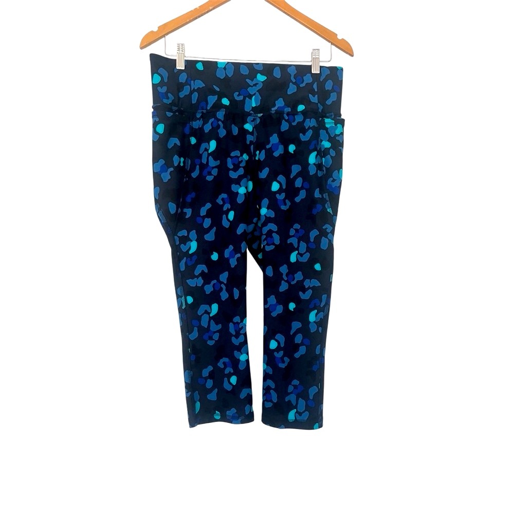 Livi Active Blue and Black Print Capri Leggings - Size 14/16